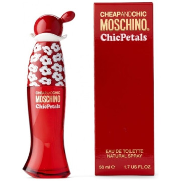 Moschino Cheap & Chic Chic Petals eau de toilette 50ml